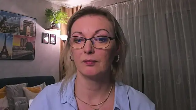 vanessa chat online show from 23, 2, 2025