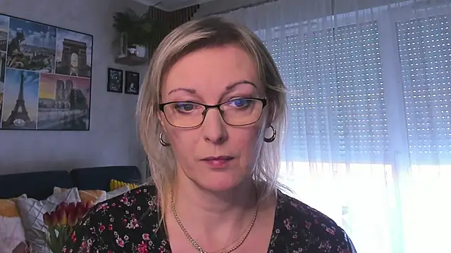 vanessa chat online show from 19, 2, 2025