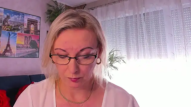 vanessa chat online show from 4, 6, 2026