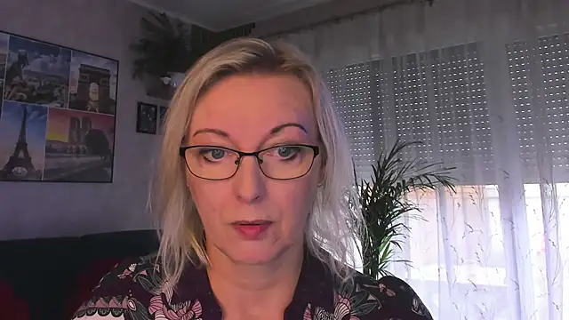 vanessa chat online show from 6, 7, 2026