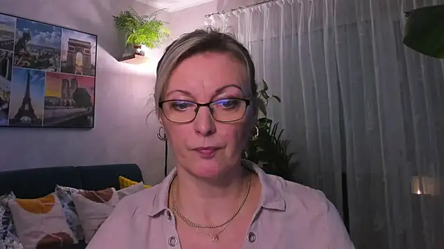 vanessa chat online show from 5, 2, 2025