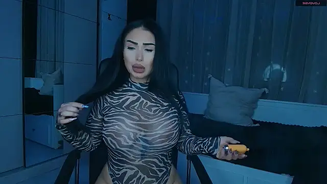 mistress meryem online show from 6, 3, 2026