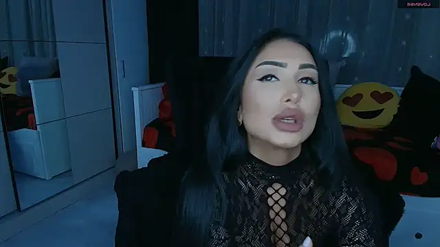 Snapshot of mistress_meryem chatting on 30, 4, 2026 mistress meryem online show from 30, 4, 2026