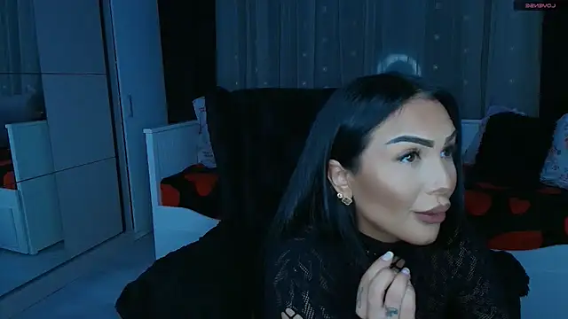 mistress meryem online show from 15, 4, 2026