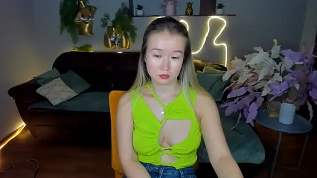 PollyOcean online show from 4, 12, 2025