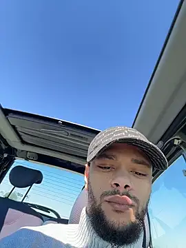 Lionayowe online show from 22, 4, 2026