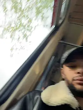 Lionayowe online show from 16, 4, 2026