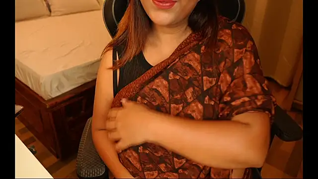 sneha hussy online show from 10, 4, 2026