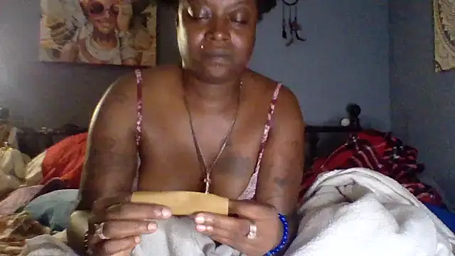 Snapshot of msdeedee chatting on 18, 5, 2026 msdeedee online show from 18, 5, 2026