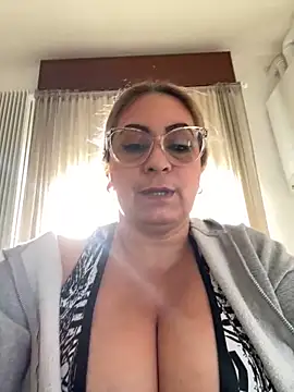 x elena x online show from 4, 2, 2025