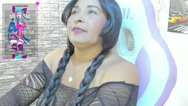 paola ih online show from 21, 4, 2026