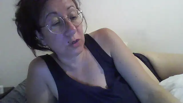 Snapshot of milkarock chatting on 20, 6, 2026 milkarock online show from 20, 6, 2026