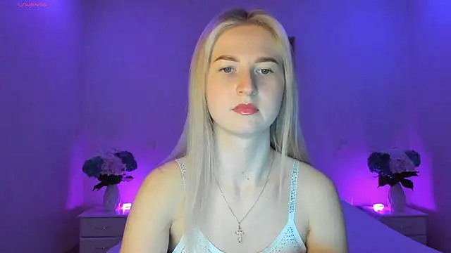 AnnaCarrera online show from 11, 3, 2025