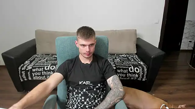 maks wolfis online show from 20, 1, 2025