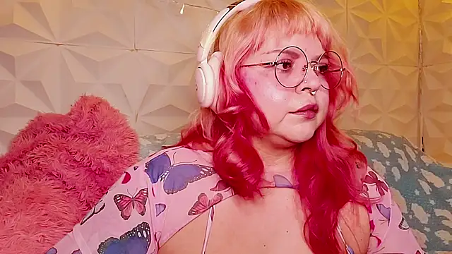 Satyn doll online show from 25, 6, 2026