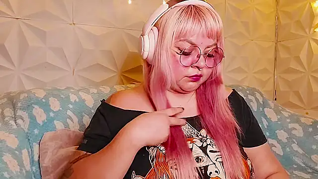 Satyn doll online show from 9, 6, 2026