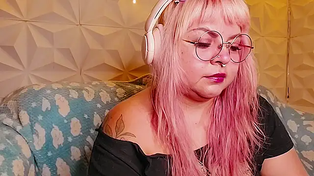 Satyn doll online show from 6, 6, 2026