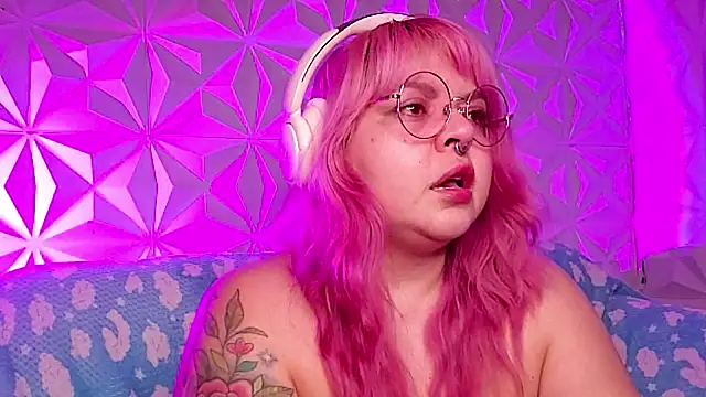 Satyn doll online show from 28, 2, 2026