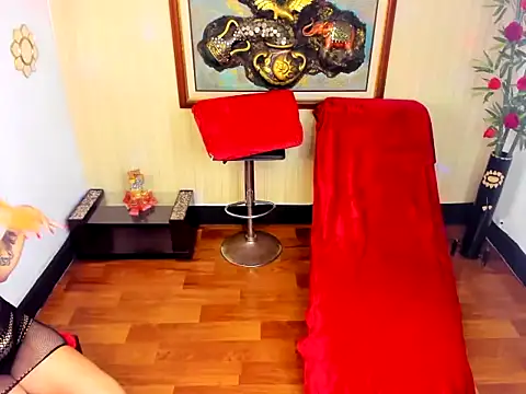 Snapshot of PowerExplosive chatting on 9, 11, 2025 PowerExplosive online show from 9, 11, 2025