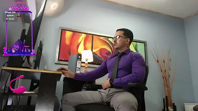 Snapshot of randyluke chatting on 3, 5, 2026 randyluke online show from 3, 5, 2026