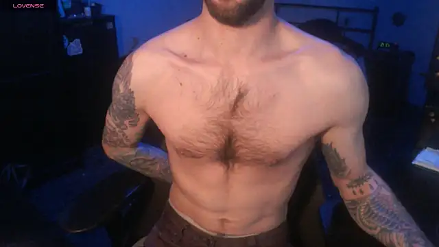 SexxxyLouis online show from 28, 10, 2025