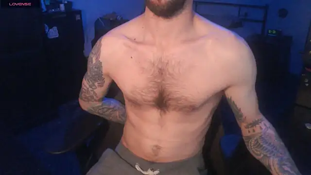 SexxxyLouis online show from 3, 11, 2025