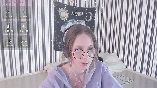  Hanna Moon  online show from 18, 10, 2025