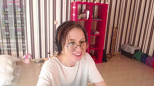 Snapshot of _Hanna_Moon_ chatting on 7, 2, 2025 Hanna Moon online show from 7, 2, 2025