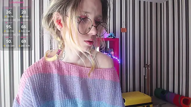Snapshot of _Hanna_Moon_ chatting on 12, 1, 2025 Hanna Moon online show from 12, 1, 2025