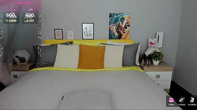 BabeLessi online show from 15, 11, 2025