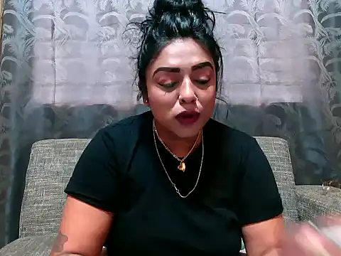 Snapshot of indianishkq7 chatting on 23, 1, 2025 indianishkq7 online show from 23, 1, 2025