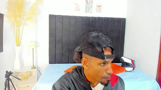 anhtony wayans online show from 5, 11, 2025