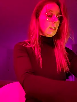 LilyOrion online show from 10, 3, 2026