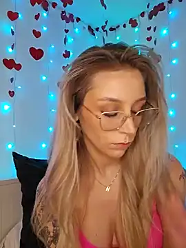 LilyOrion online show from 21, 2, 2025