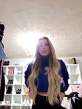 LilyOrion online show from 4, 12, 2024