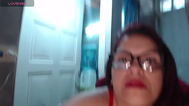 AyantiPonz79 online show from 15, 3, 2026