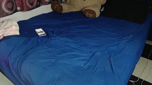 ANGELIQUE KLANE online show from 18, 4, 2026