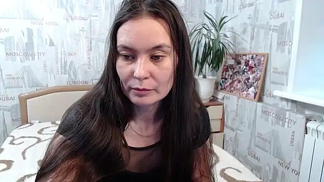 GinaQSoul online show from 1, 12, 2025