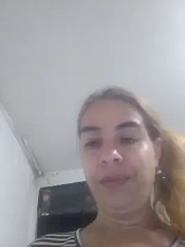 mari657 online show from 10, 2, 2026