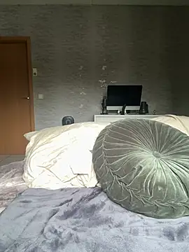 Carmen Monroe online show from 11, 3, 2026