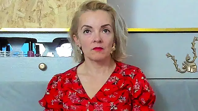 KateConner online show from 12, 11, 2025