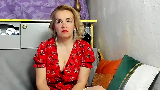 KateConner online show from 7, 4, 2026