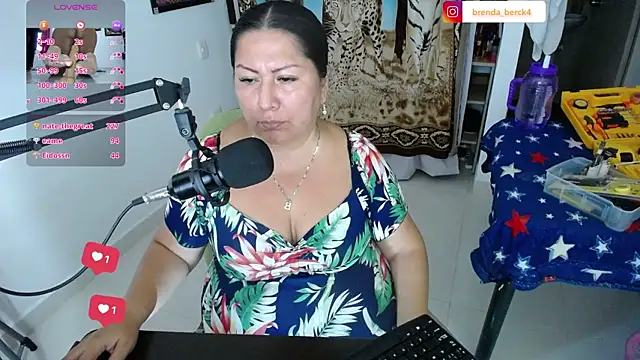 Brenda Berck  online show from 13, 3, 2025
