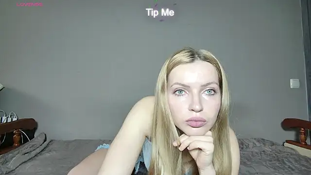 JuiliOnesunray online show from 9, 1, 2026