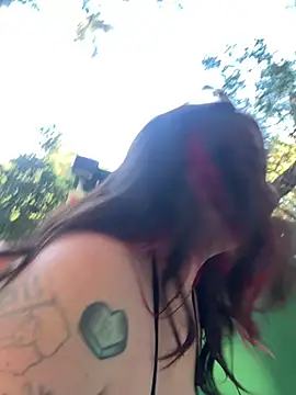Kira tattoo online show from 3, 8, 2026