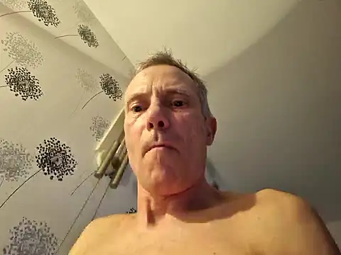 Snapshot of Snarfjes chatting on 28, 12, 2024 Snarfjes online show from 28, 12, 2024