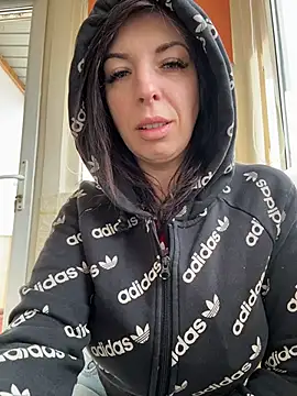 Almmaxxxx online show from 21, 3, 2026