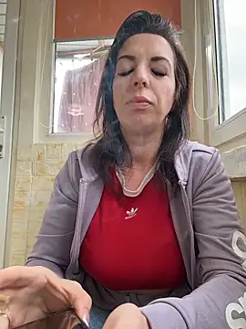 Almmaxxxx online show from 20, 3, 2026