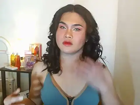 Snapshot of JustineBIGCUM chatting on 8, 10, 2025 JustineBIGCUM online show from 8, 10, 2025