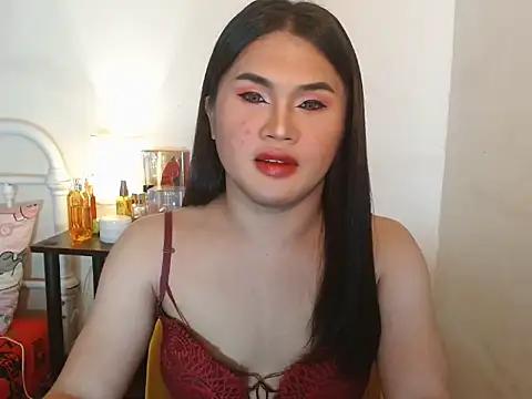 Snapshot of JustineBIGCUM chatting on 28, 10, 2025 JustineBIGCUM online show from 28, 10, 2025